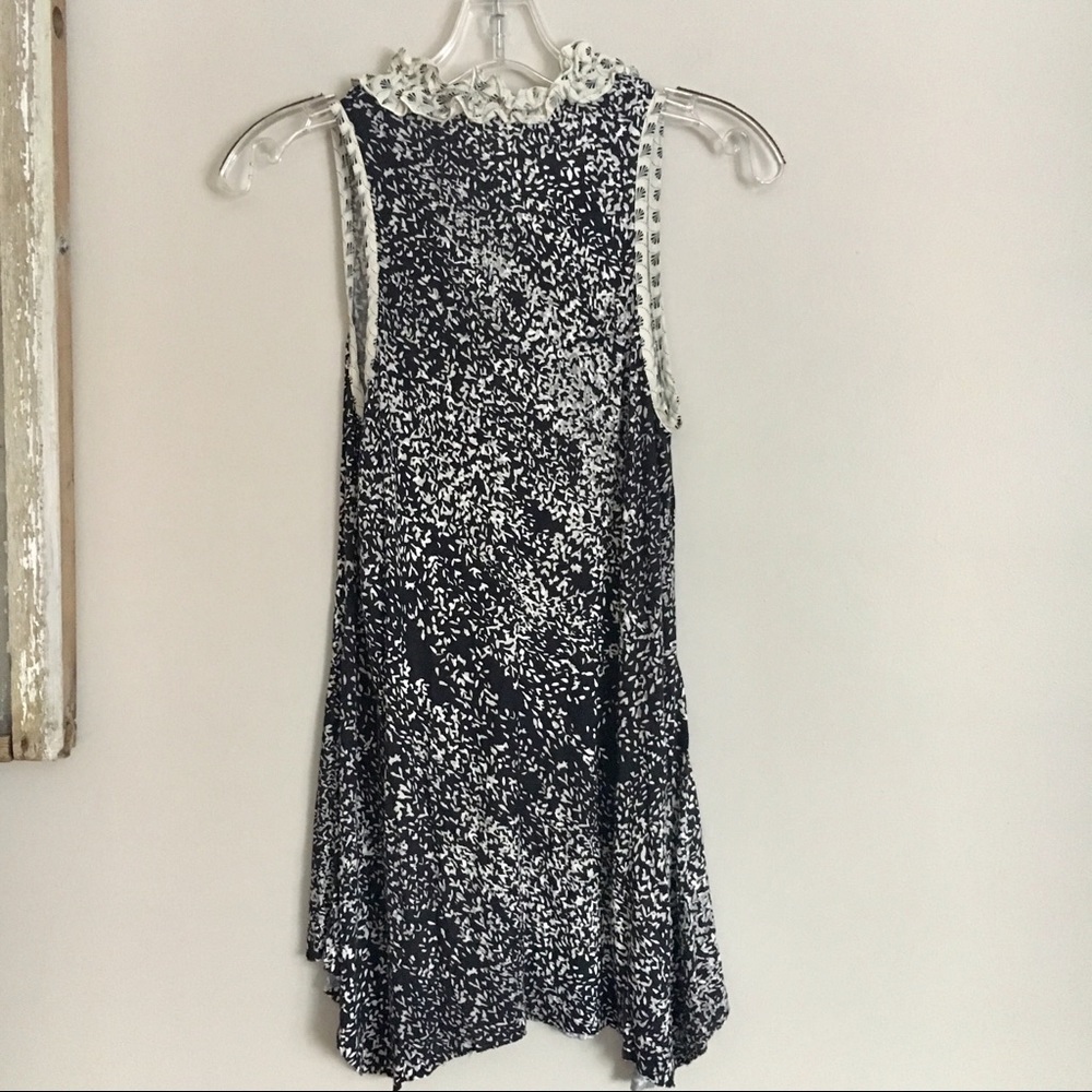 Anthropologie Weston Wear Ruffle Tank - Picture 6 of 8